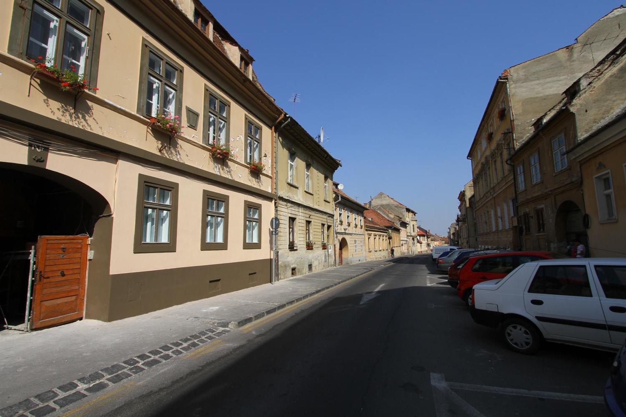 Versus Art Studio Brasov Exterior photo