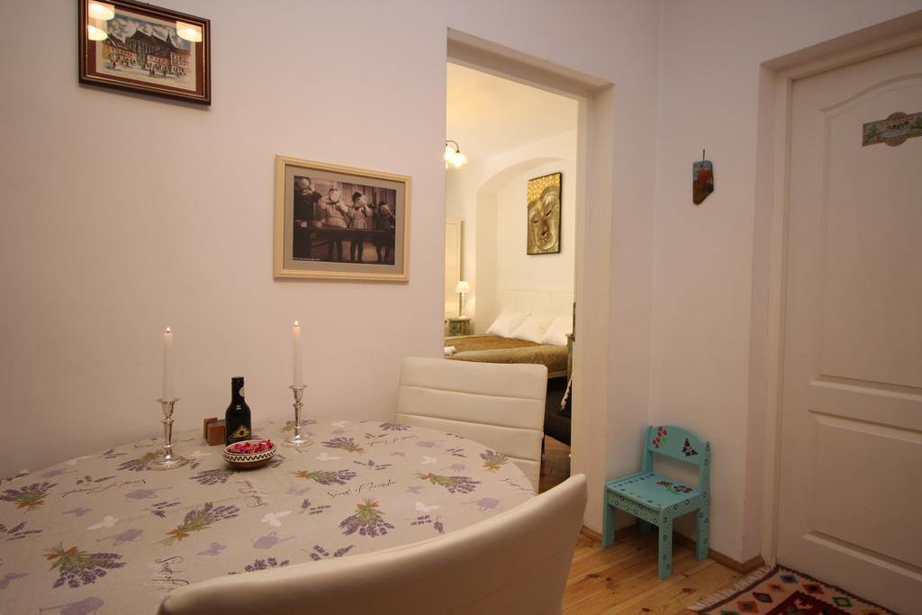 Versus Art Studio Brasov Room photo