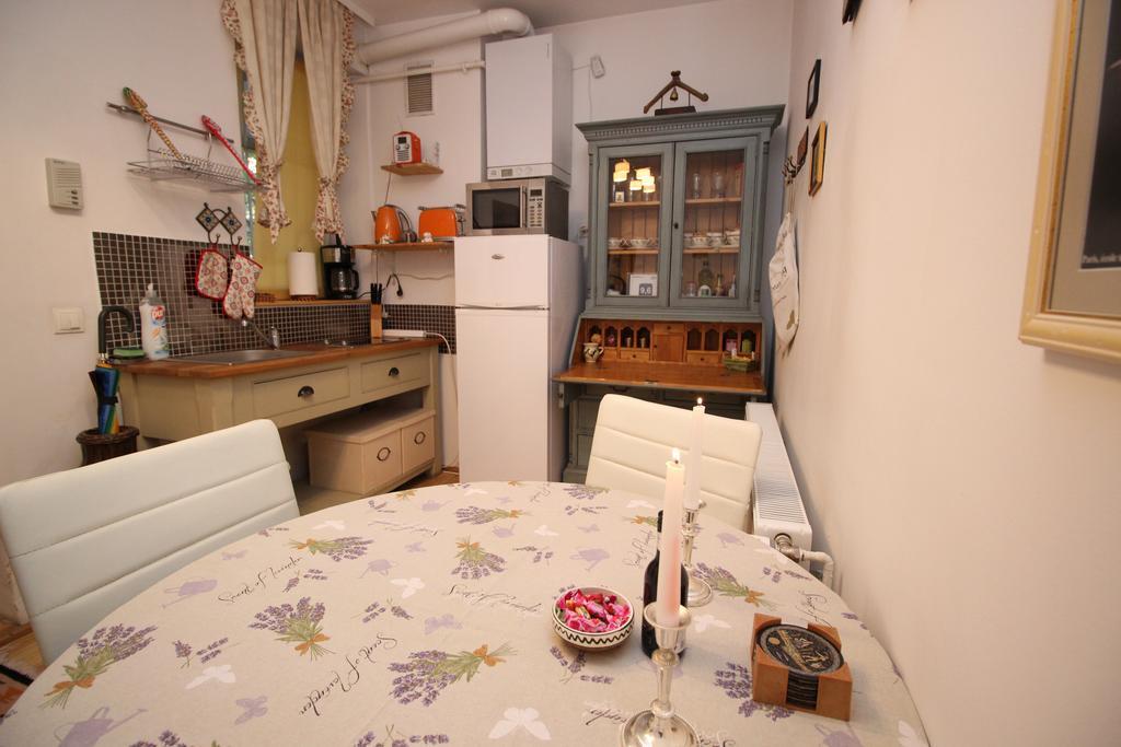 Versus Art Studio Brasov Room photo