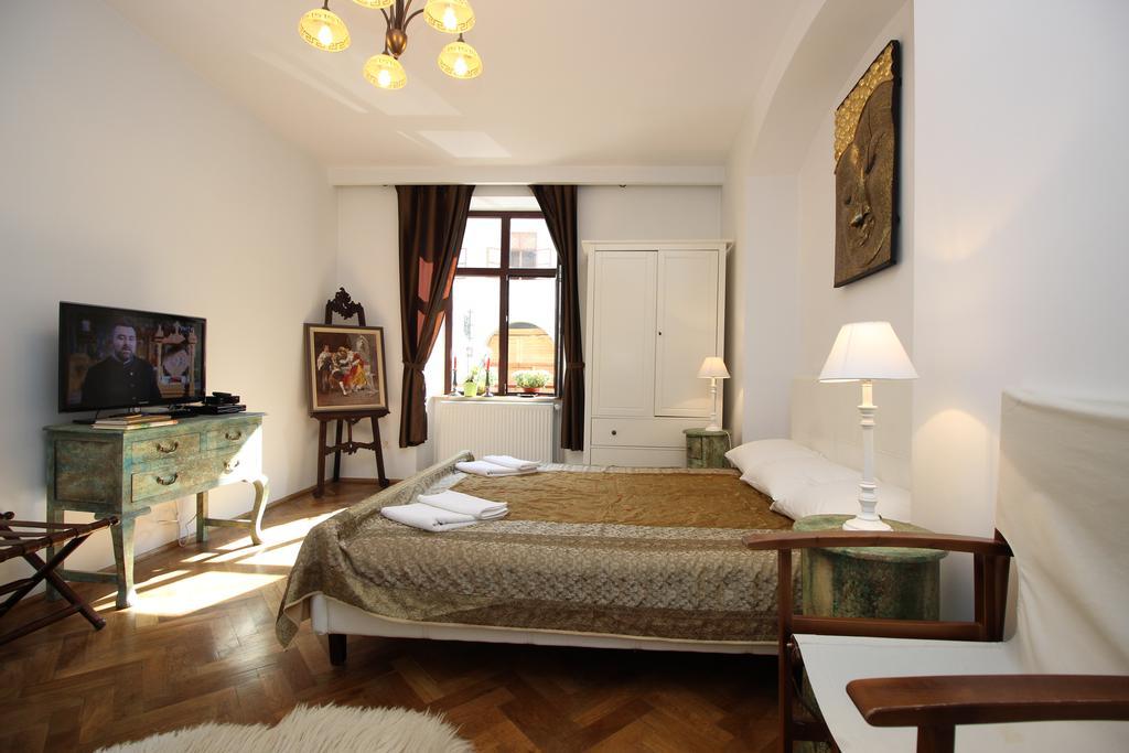 Versus Art Studio Brasov Room photo